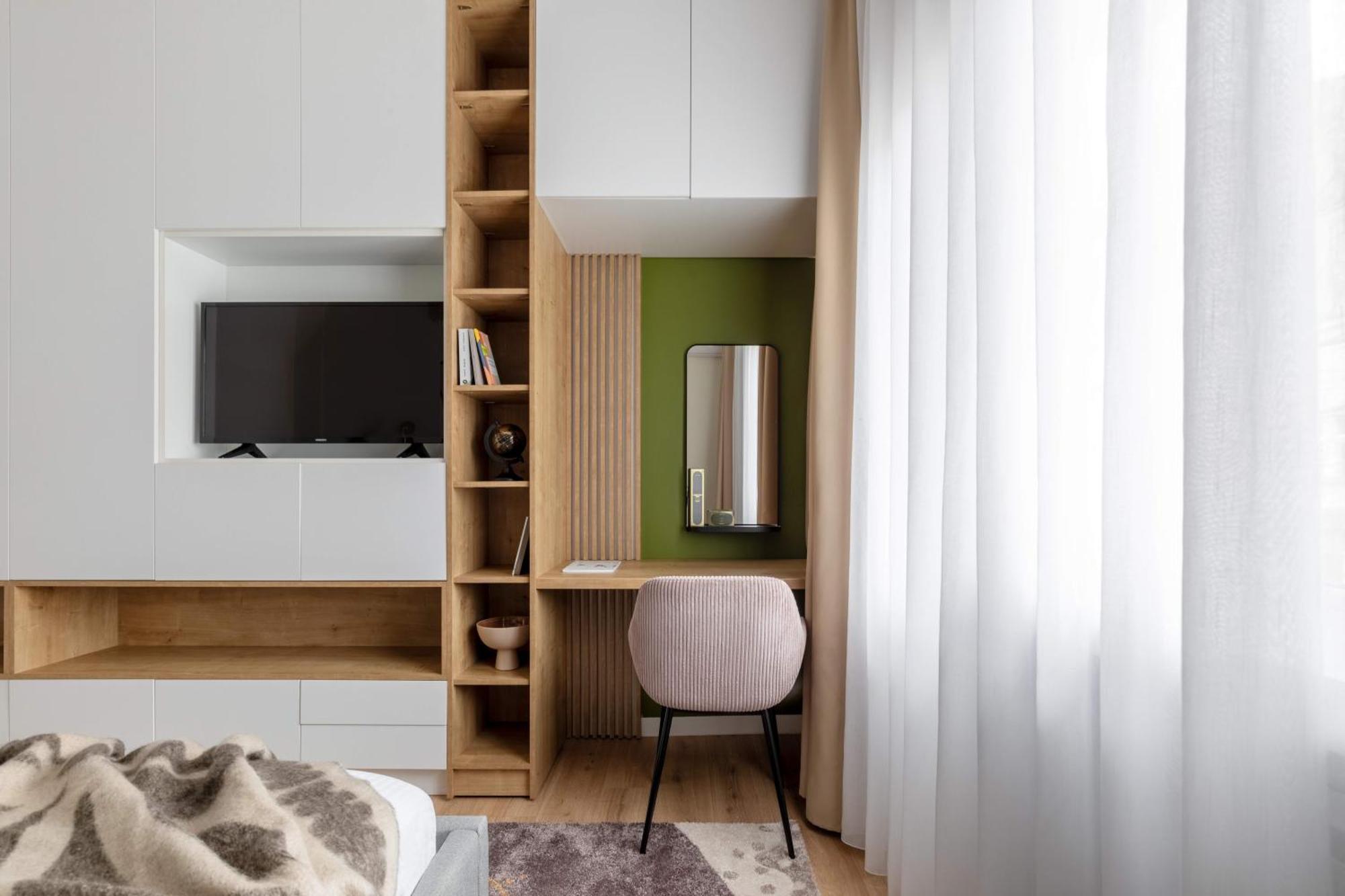 Holt - Out Of The Woods Apartman Bukarest Kültér fotó